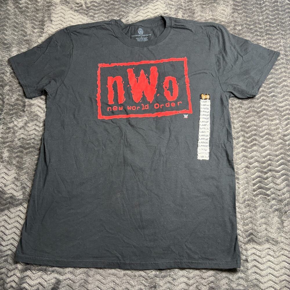 New World Order Shirt Mens size Large